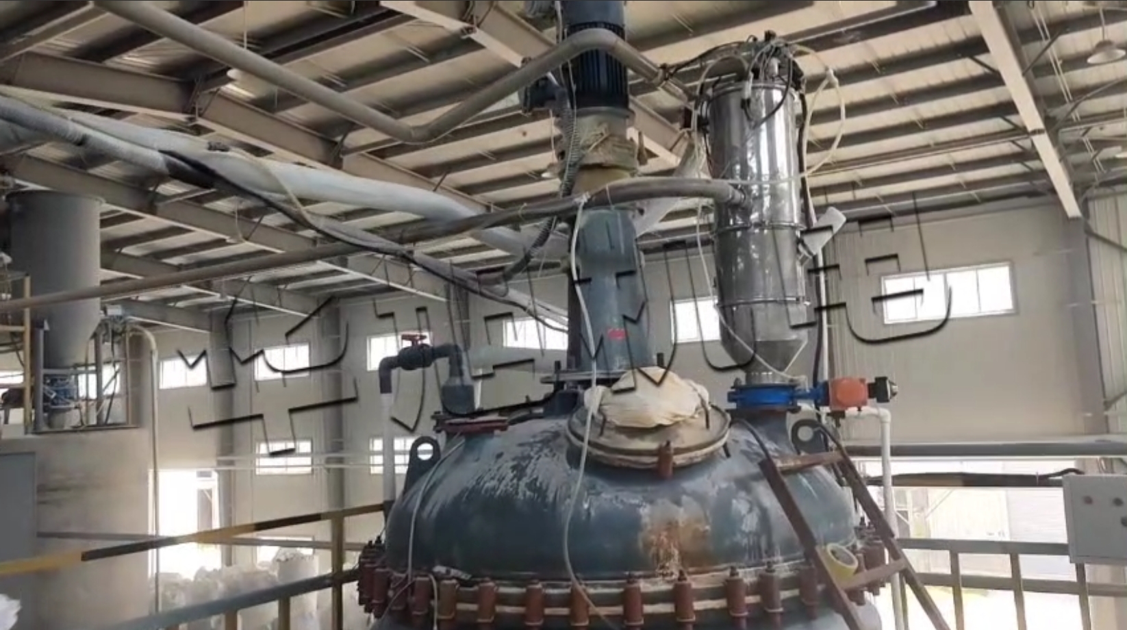 真空上料机某客户反应釜使用现场实拍